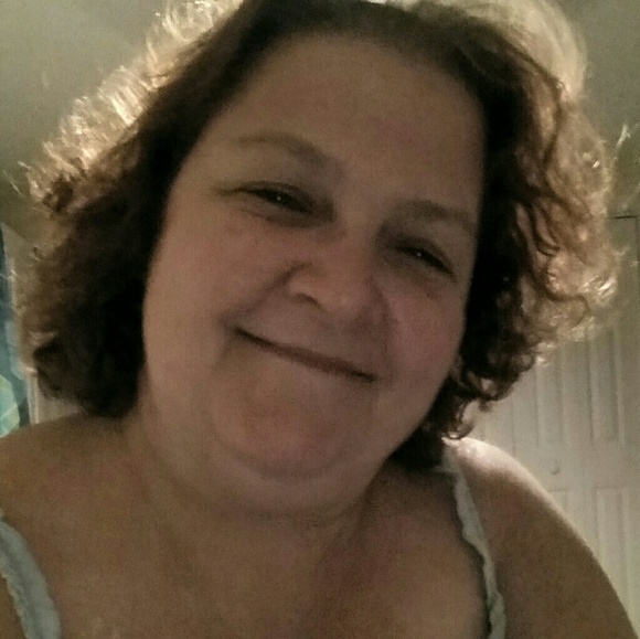 Meet your Posher, Tami - Picture 2 of 2